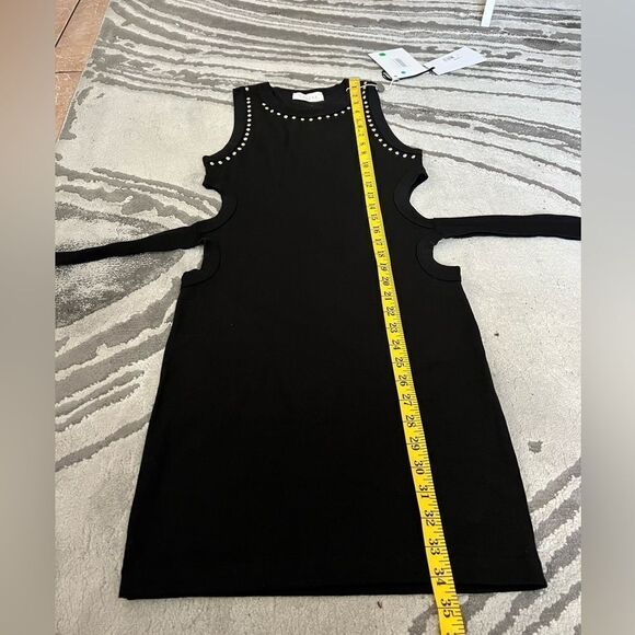 Gaelle Paris Mini Black Party Dress With Cutouts on the Side - Picture 10 of 14